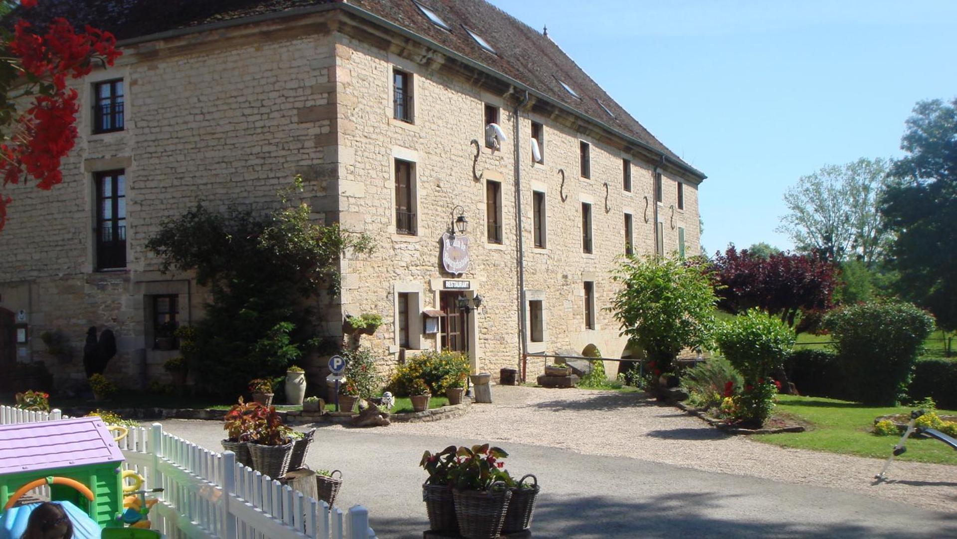 Moulin De Bourgchateau Louhans Exterior photo